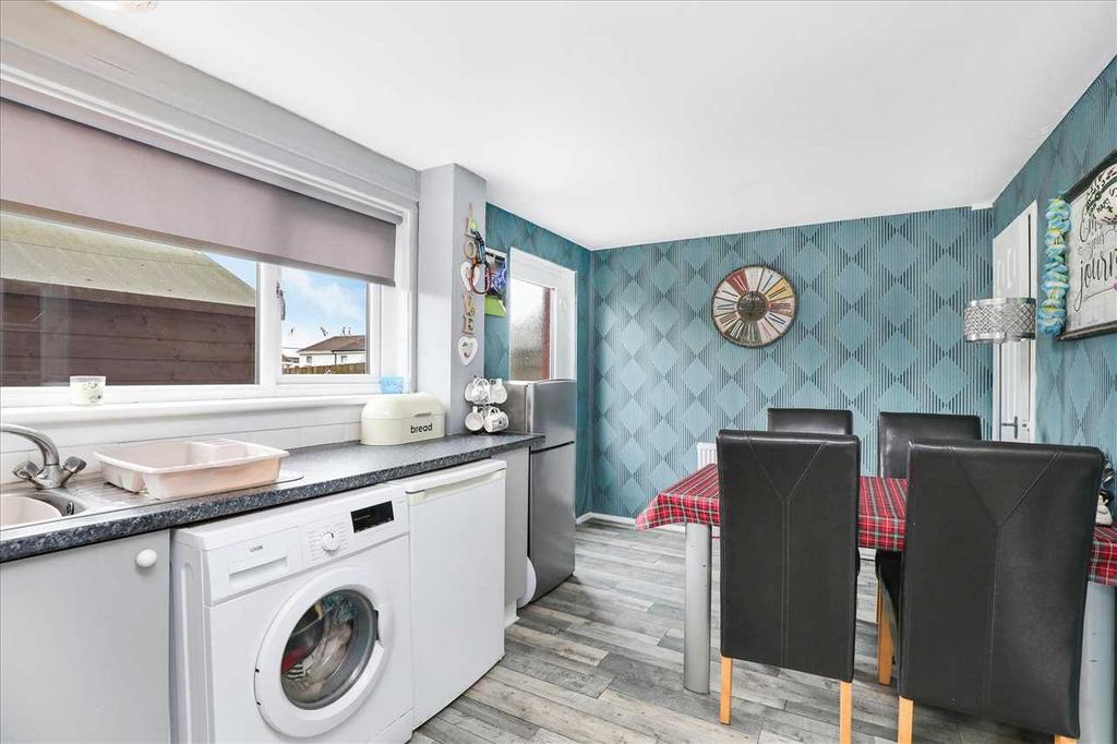 Kitchen Dining (2)