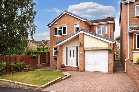4 bedroom detached house for sale, Heather Close, Outwood, Wakefield