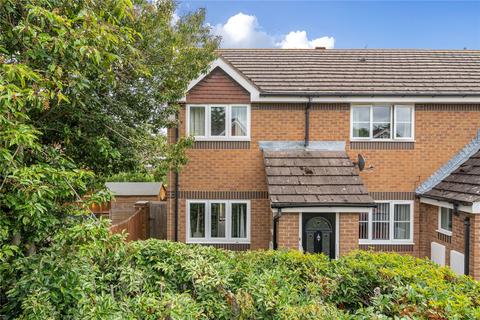 2 bedroom end of terrace house for sale, Bloomfield Close, Knaphill, Woking, Surrey, GU21