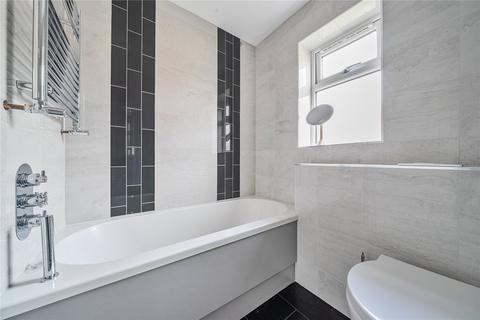 80 Bloomfield Close, Knaphill, Woking, GU21 2BW