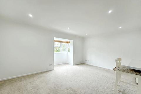 1 bedroom apartment to rent, Clarkes Drive, Hillingdon