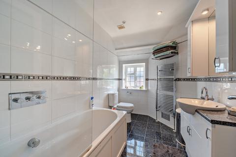 Brock Set House Broomfield Park, Sunningdale, Ascot, SL5 0JT