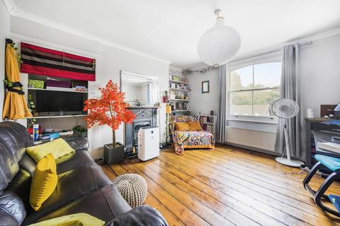 1 bedroom flat for sale, Chelsham Road, Clapham