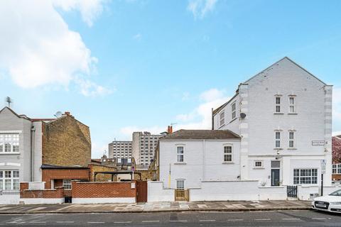 2 bedroom flat for sale, Tamworth Street, Fulham