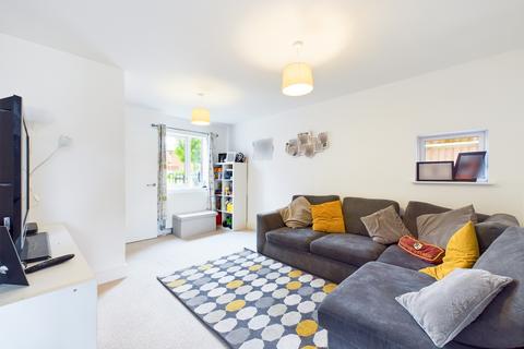 2 bedroom semi-detached house for sale, James View, Bordon, Hampshire, GU35