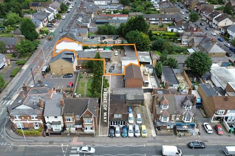 undefined, 2-4 High Street, Northwood, HA6 1BN