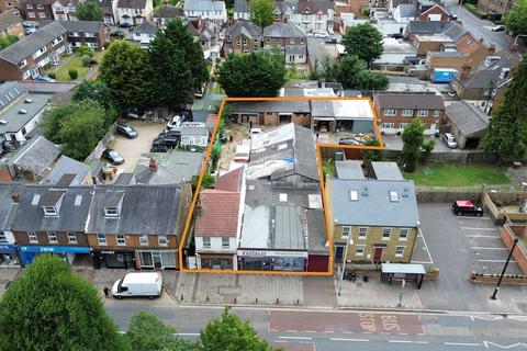 undefined, 2-4 High Street, Northwood, HA6 1BN