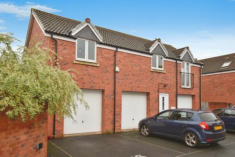 47 Admiral Way, Exeter, EX2 7GA