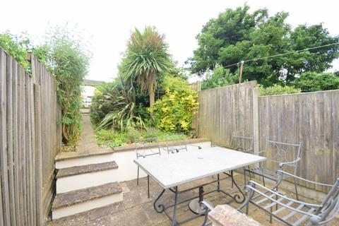 3 bedroom terraced house to rent, Tower Hill Dover CT17