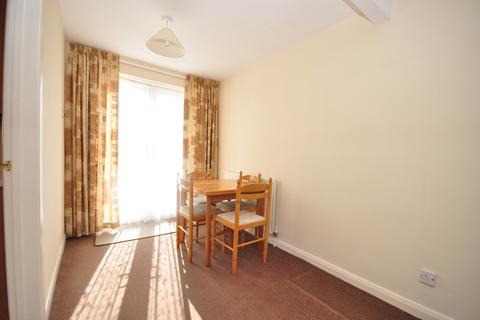 2 bedroom terraced house to rent, Farncombe Way Whitfield CT16