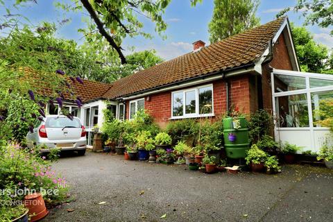 4 bedroom bungalow for sale, Manchester Road, Congleton