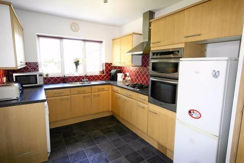 3 bedroom semi-detached house for sale, Dymoke Road, Hornchurch, Essex