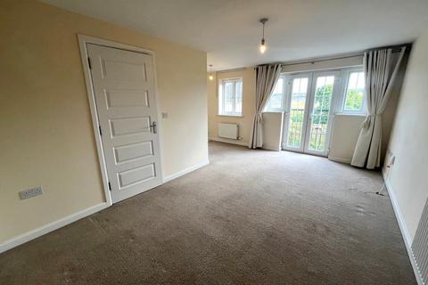 3 bedroom townhouse to rent, Low Whin Close, Keighley, BD22