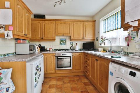 3 bedroom end of terrace house for sale, Tennyson Court, Hedon, Hull, HU12 8GG