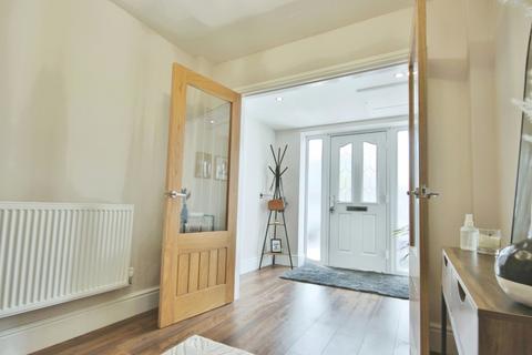 16 Harlequin Drive, Kingswood, Hull, HU7 3HB