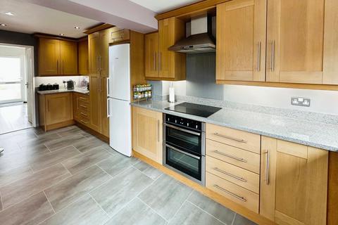 297 Corringham Road, Stanford-le-hope, SS17 7HW