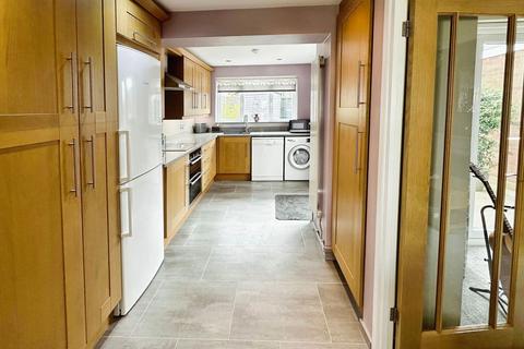 297 Corringham Road, Stanford-le-hope, SS17 7HW