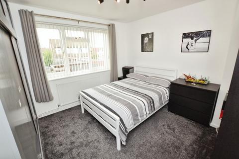 297 Corringham Road, Stanford-le-hope, SS17 7HW