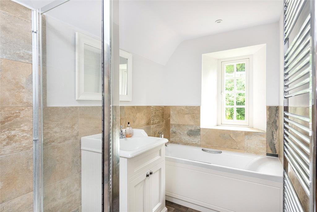 First Floor Bathroom