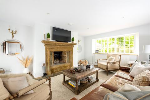 7 bedroom detached house to rent, Edgcote Road, Edgcote, Banbury, Northamptonshire, OX17