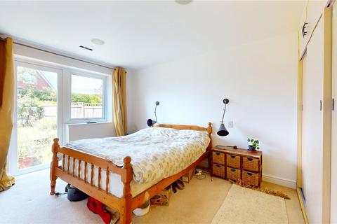 2 bedroom flat for sale, Sandringham Court, Old Salts Farm Road, Lancing, West Sussex, BN15