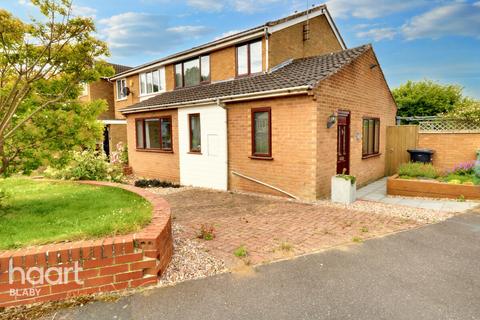 3 bedroom semi-detached house for sale, Naseby Way, Great Glen