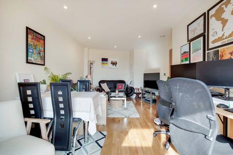 1 bedroom flat to rent, Great Suffolk Street, Southwark, London, SE1