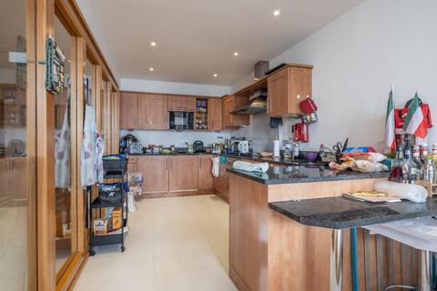 2 bedroom apartment to rent, Murton House, Newcastle Upon Tyne NE1