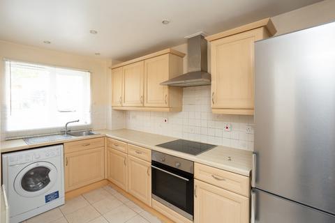 2 bedroom apartment to rent, Ebberns Road, Hemel Hempstead, Hertfordshire, HP3