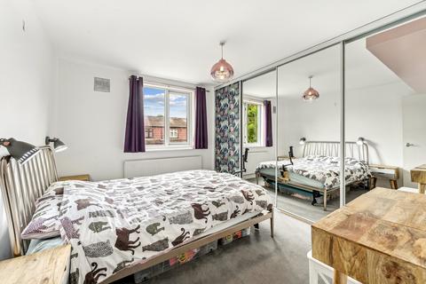 27 Charles Road, London, W13 0ND
