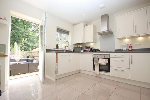 2 bedroom terraced house for sale, Bowling Lane, Billingshurst