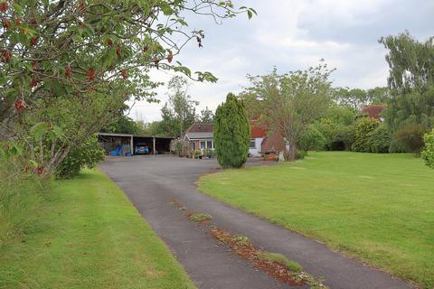 3 bedroom detached house for sale, BILLINGSHURST OUTSKIRTS