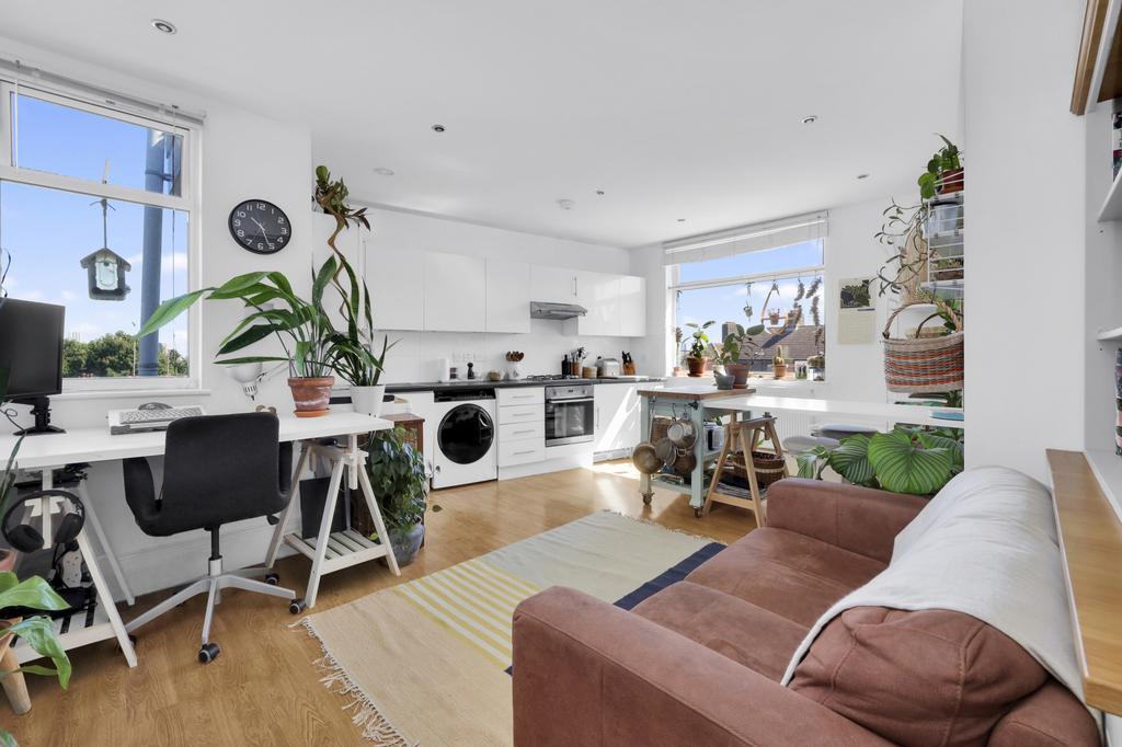 1 Bedroom Apartment for Sale