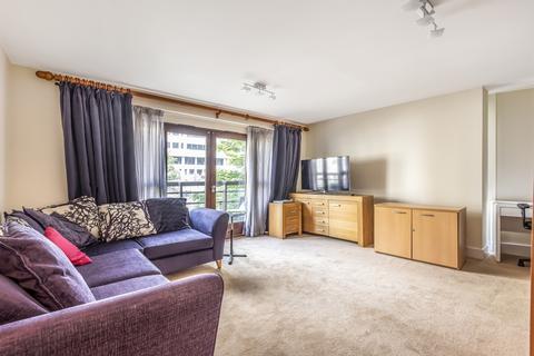 2 bedroom apartment to rent, Park Street London SE1
