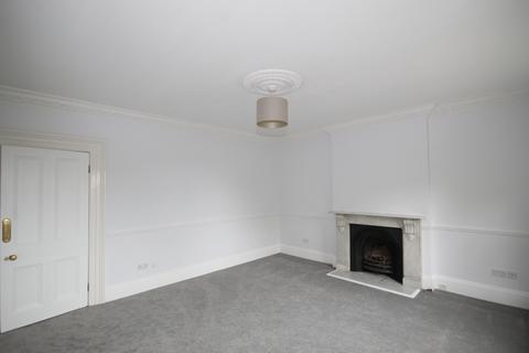 3 bedroom flat to rent, London Road, Harrow, Middlesex, HA1