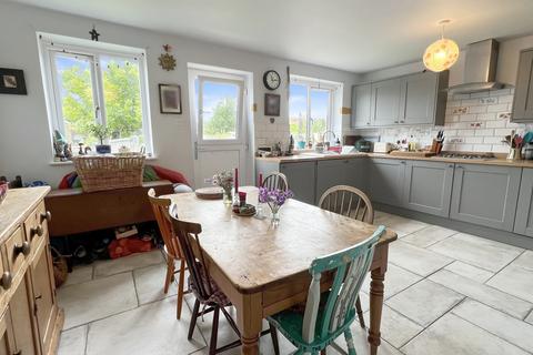 3 bedroom semi-detached house for sale, The Avenue, Dilton Marsh