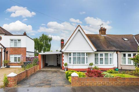 2 bedroom semi-detached house for sale, Devonshire Way, Shirley