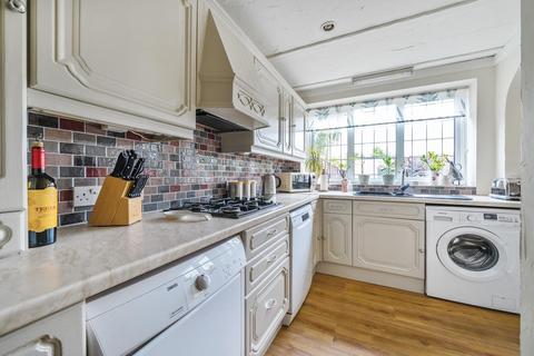 39 Devonshire Way, Croydon, CR0 8BU