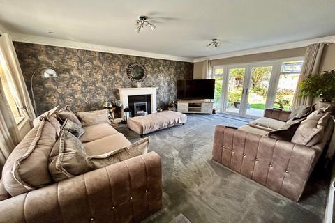5 bedroom detached house for sale, Main Road, Rochester, Kent