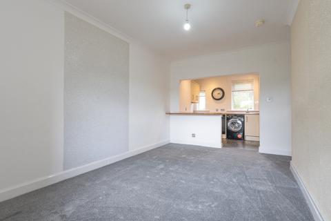 3 bedroom flat for sale, Hamilton Drive, Airdrie, ML6