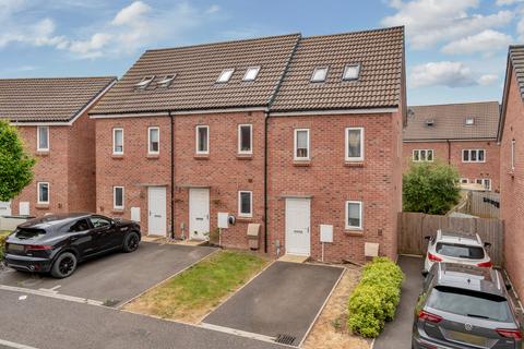 3 bedroom townhouse for sale, Sweet Chestnut, Cranbrook, EX5 7FQ