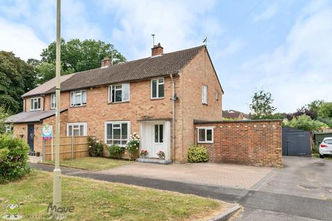 3 bedroom semi-detached house for sale, Heather Drive, Tadley RG26