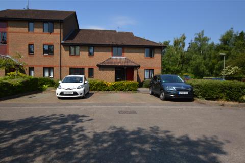 1 bedroom apartment for sale, Oakside Court, Surrey RH6