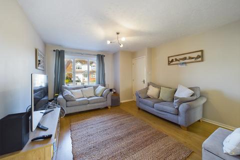 3 bedroom semi-detached house for sale, Pershore Drive, Branston