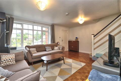 3 bedroom end of terrace house for sale, Woking, Surrey GU22