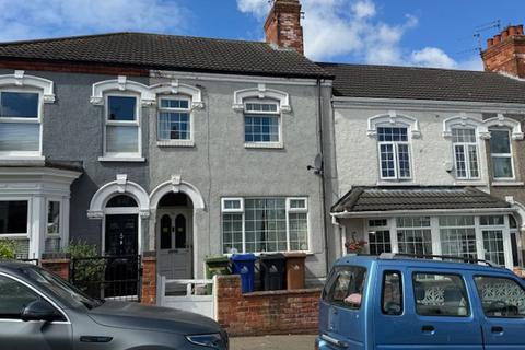 3 bedroom terraced house for sale, WOLLASTON ROAD, CLEETHORPES