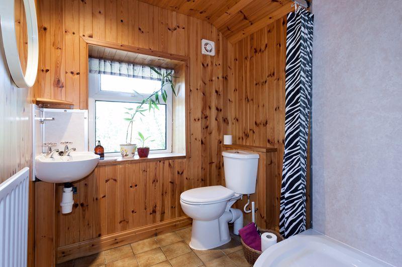 Downstairs shower