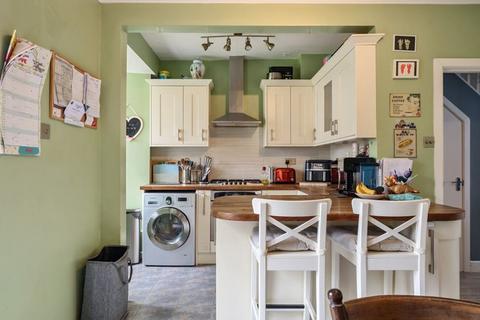 17 Biddulph Road, South Croydon, CR2 6QA