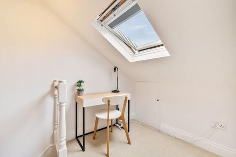 16a Temple Road, Croydon, CR0 1HT