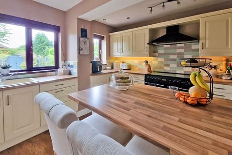 112 Broad Lane South, Wolverhampton, WV11 3SD